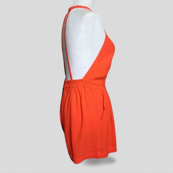 NWT TigerLily Women's Viana Viscose Playsuit, Romper - Picture 3 of 10